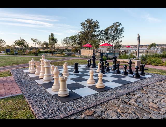 2 BEDROOM APARTMENT FOR SALE IN LINBRO PARK